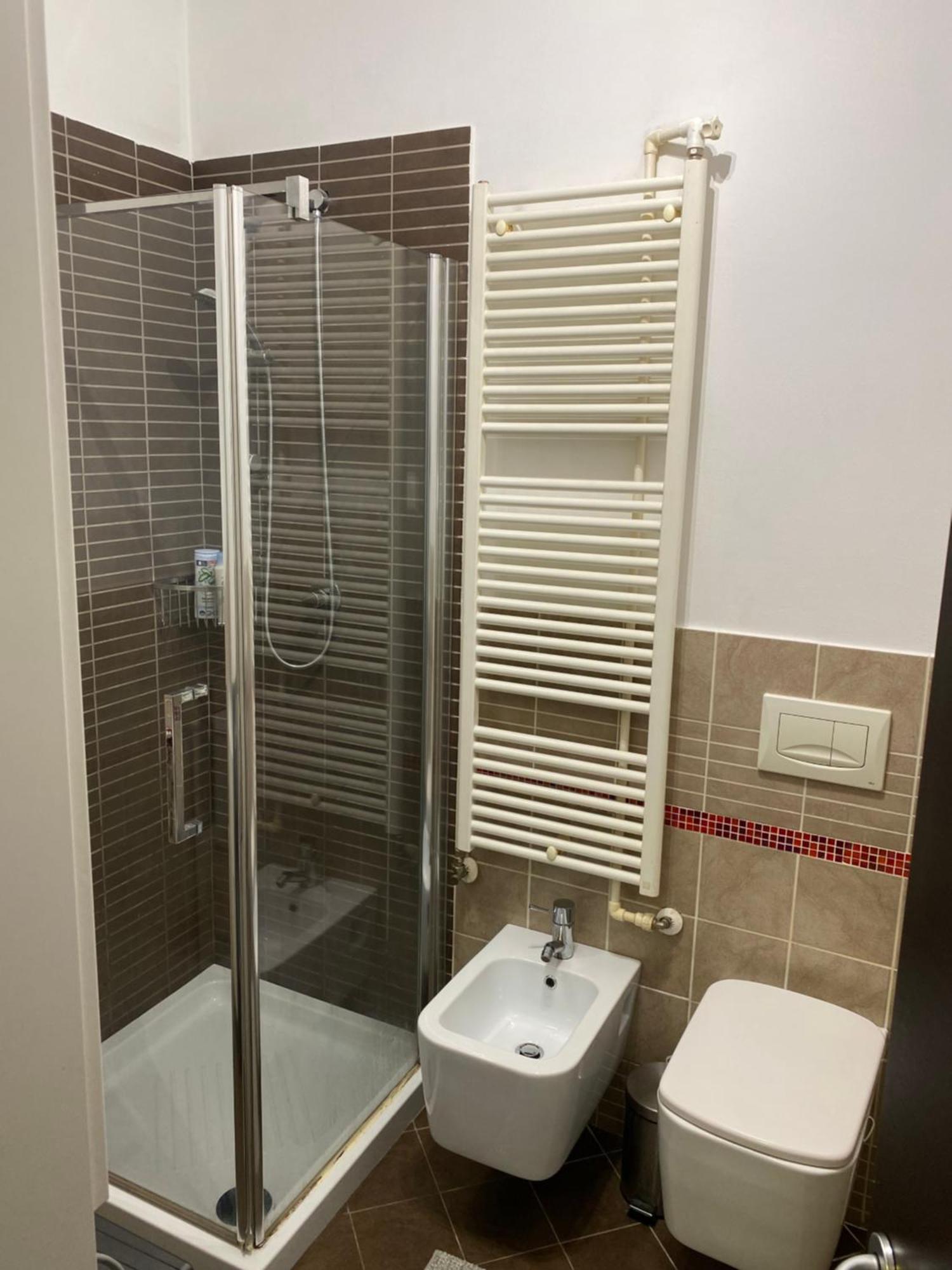 Royal Suite Unirii-2 Bdr Apartment Букурещ Екстериор снимка